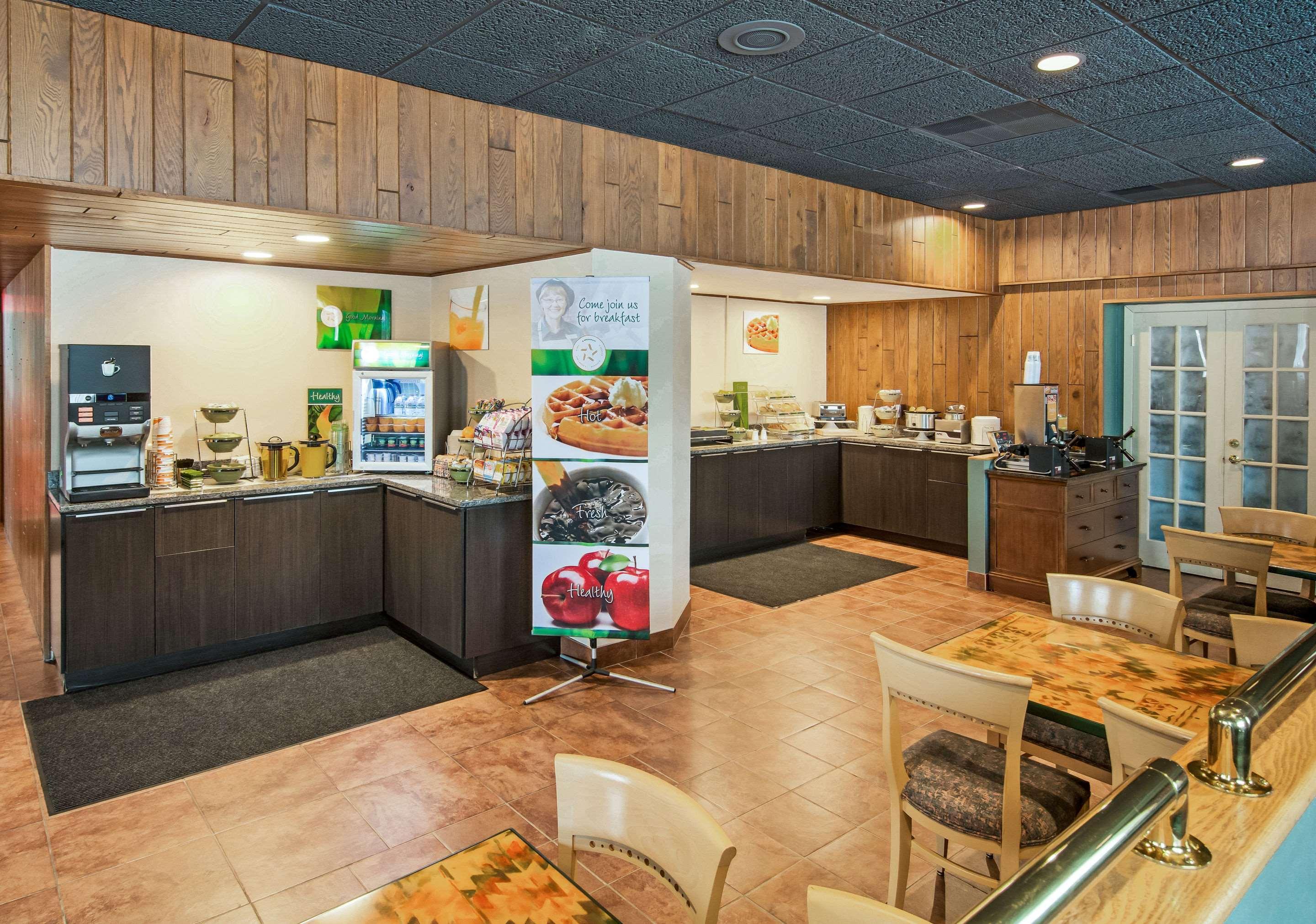 Quality Inn & Suites Virginia Kültér fotó