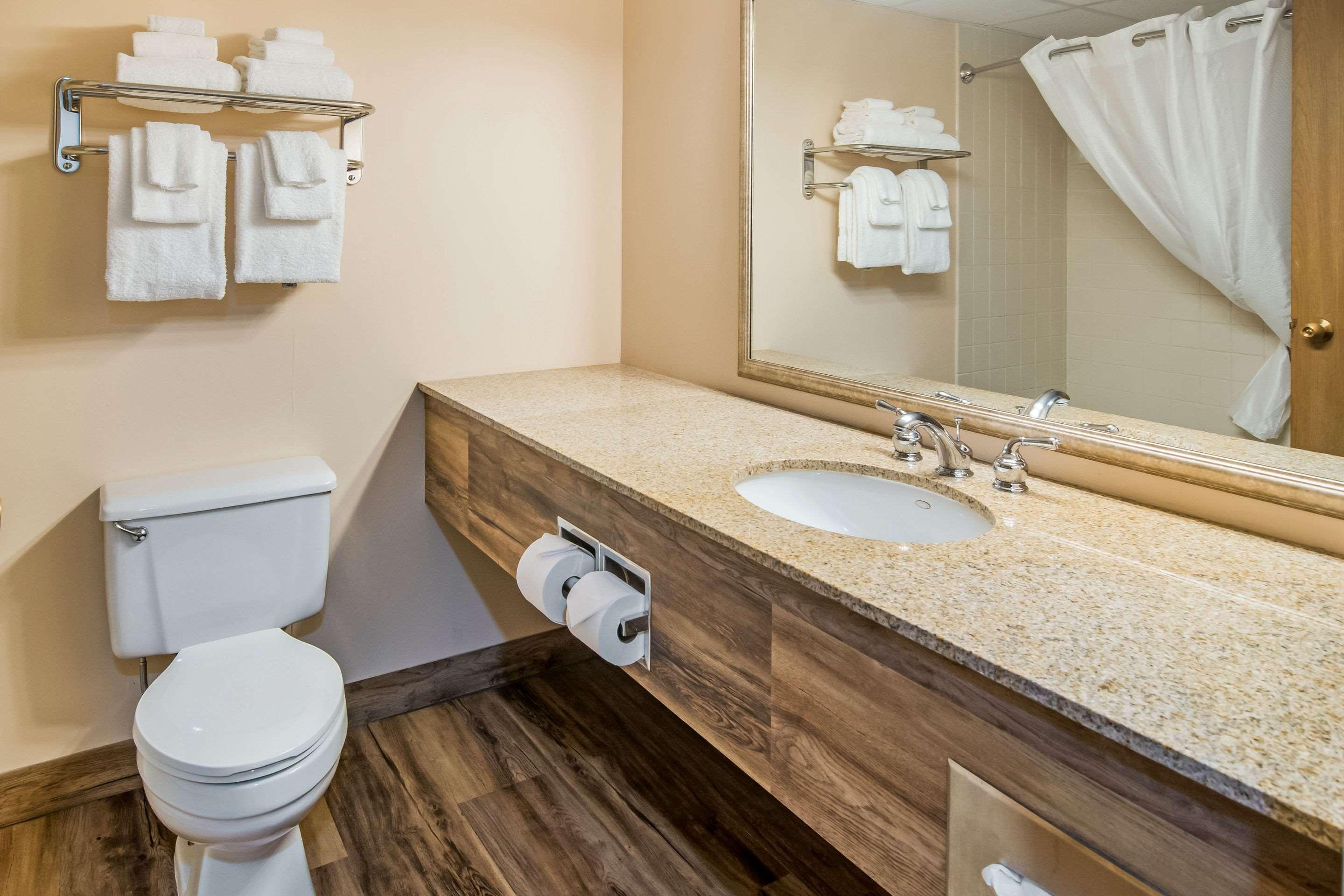Quality Inn & Suites Virginia Kültér fotó