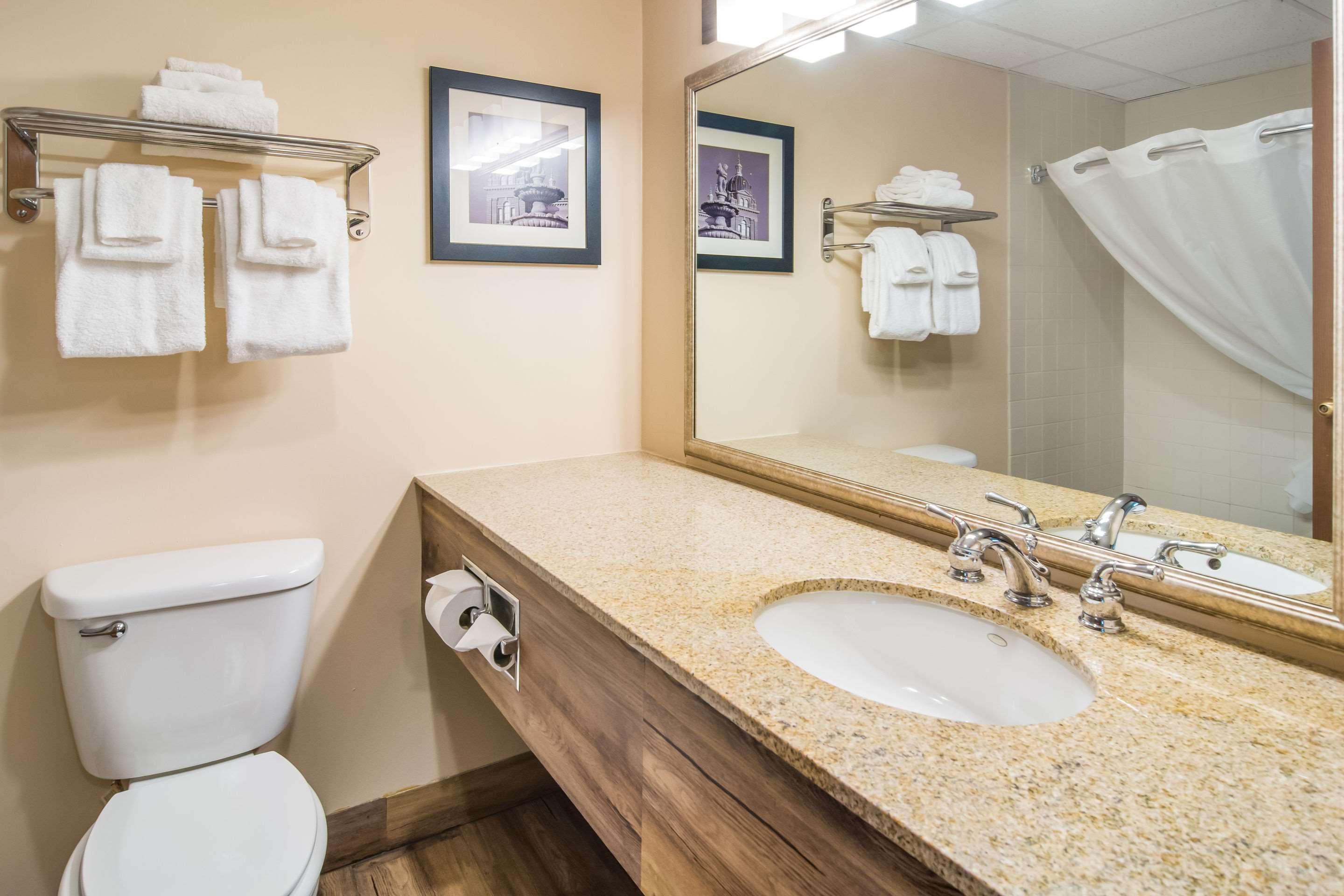 Quality Inn & Suites Virginia Kültér fotó