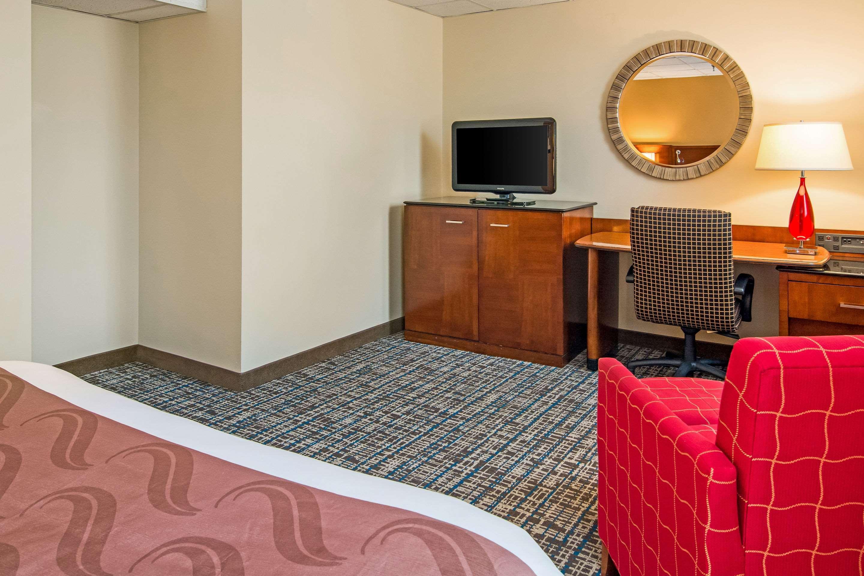 Quality Inn & Suites Virginia Kültér fotó